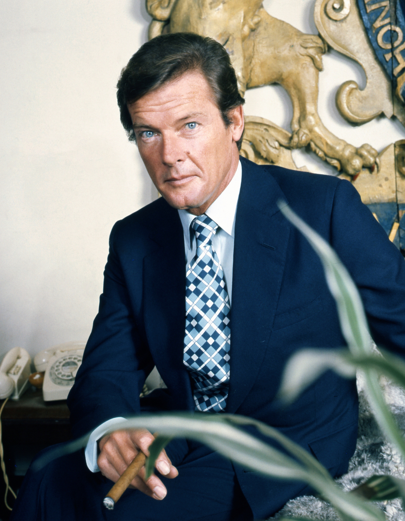 Foto: wikipedia.org /  			Allan warren, Sir Roger Moore Allan Warren, CC BY-SA 3.0 		