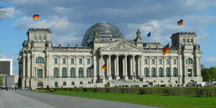 Welche Koalition nach der Bundestagswahl im September das Sagen haben wird, steht noch in den Sternen (Symbolbild: Karlheinz Pape)