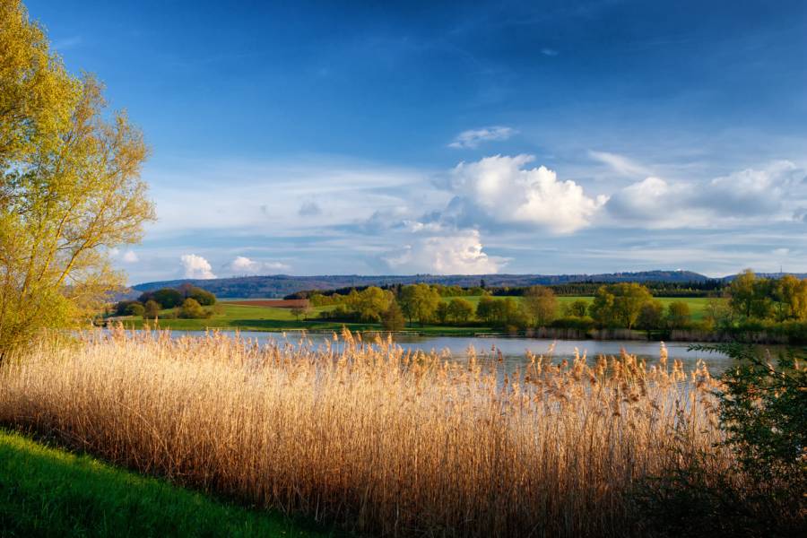 Der Stausee in Rainau-Buch, in der Nähe von Ellwangen (Jagst) in Baden-Württemberg