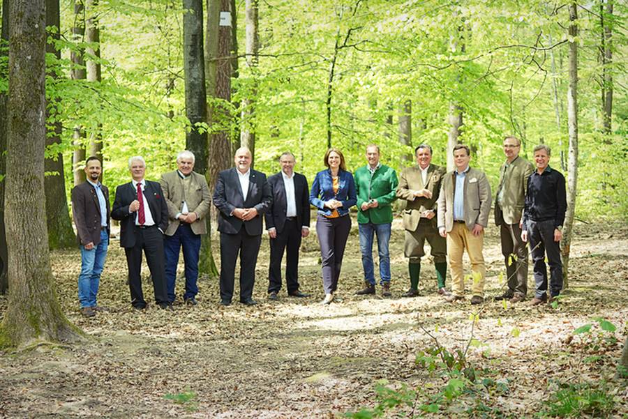 Gruppenbild vom Auftakttreffen der jagdpolitischen Sprecher der CDU/CSU-Fraktionen. (Quelle: Landesjagdverband Baden-Württemberg e.V.)