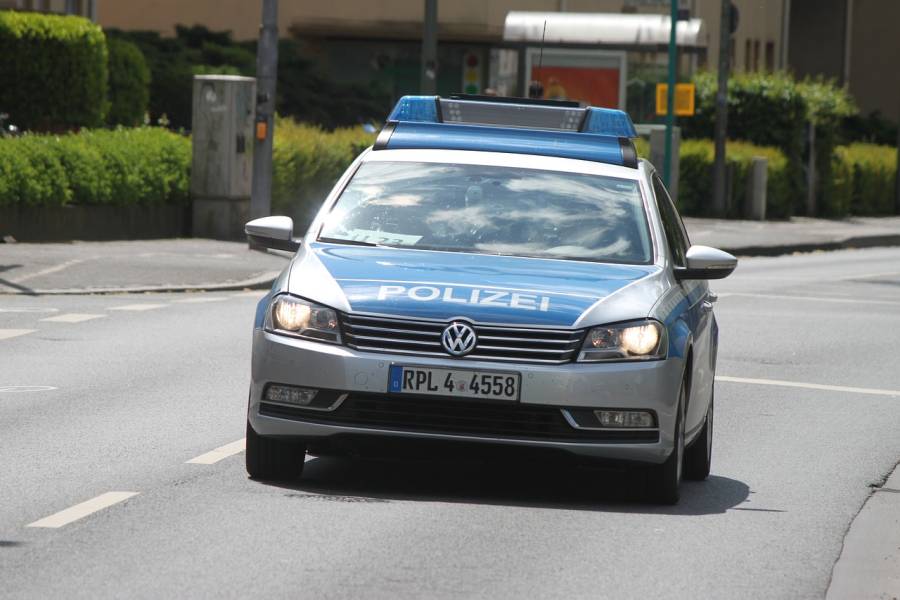 Ein Polizeiwagen der Polizei Rheinland-Pfalz. (Symbolbild: Sascha Guntermann)