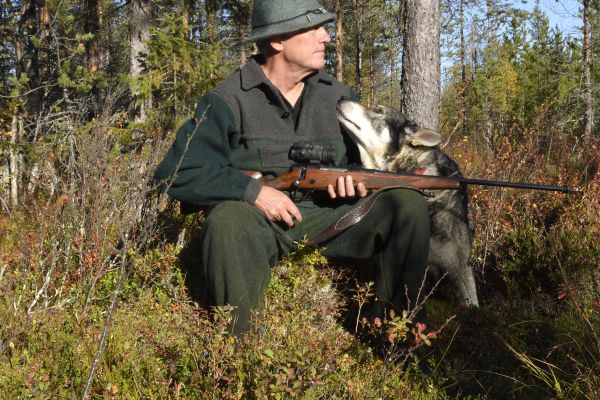 Jäger nach Wolfstötungen freigesprochen