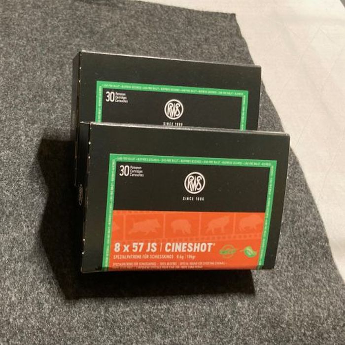 Eine Packung RWS Cineshot im Kaliber 8x57IS. (Foto: mlz)